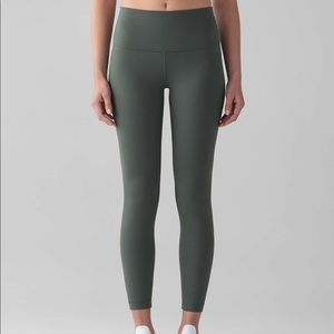 Lululemon Wonder Under Hi-Rise 7/8 Legging